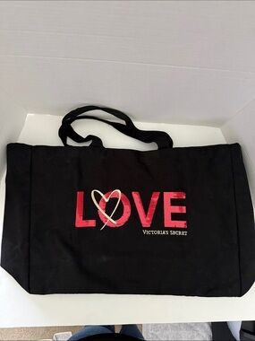 Victoria’s Secret Tote